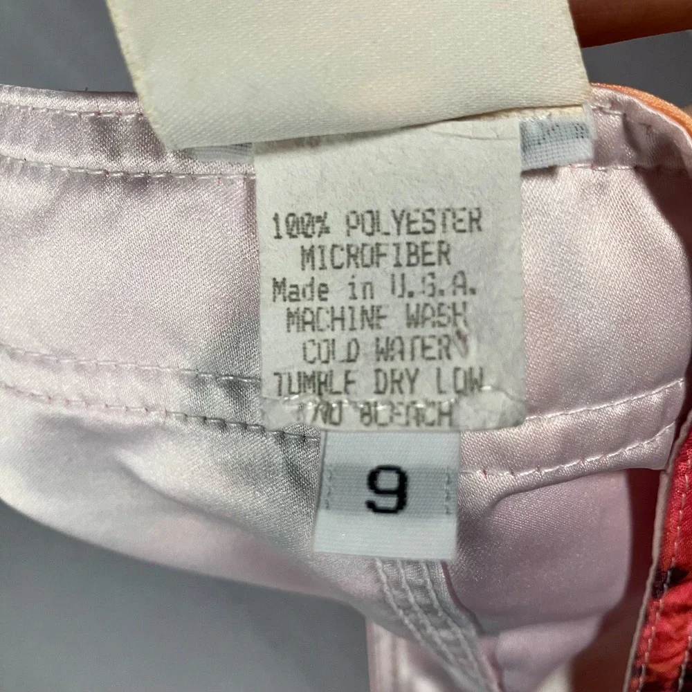Hard Rock Hotel Las Vegas Mens Size 9 Small Floral Swim Board Shorts Pink